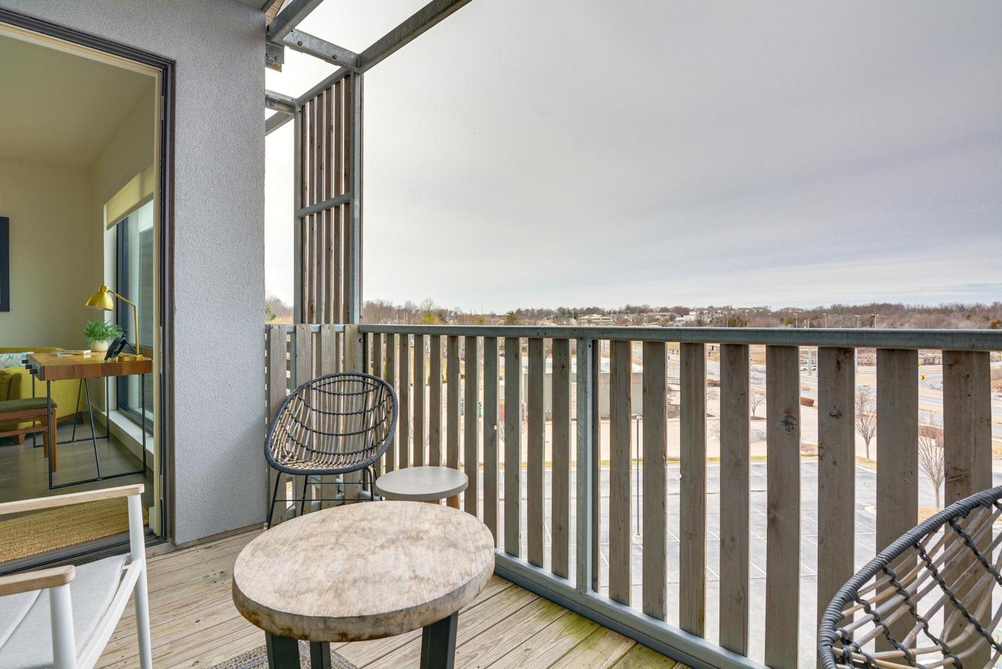 Modern Springfield Apartment About 7 Mi To Downtown! Exterior photo